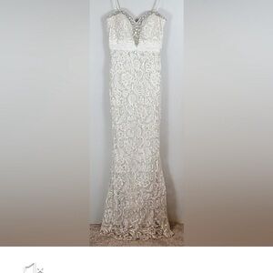 Vintage Lace Maxi Formal Gown Dress Size 5/6 White Ivory Gold Silver Jewels Prom
